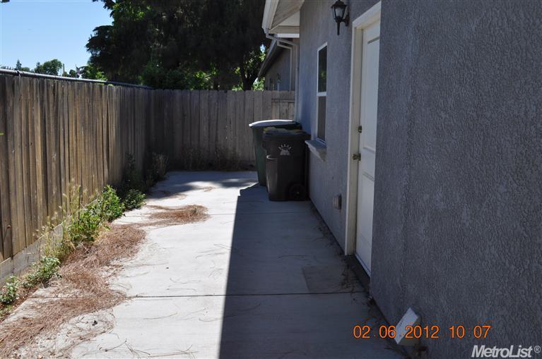 853 Thomsen Rd, Lathrop, CA 95330 photo 11