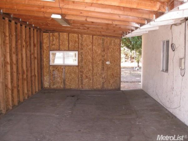 203 Shilling Ave, Lathrop, CA 95330 photo 4