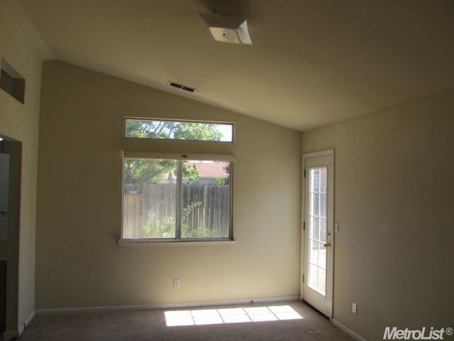 995 Hackett Rd, Ceres, CA 95307 photo 8