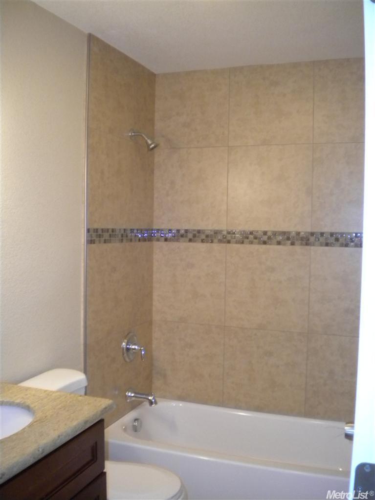 3370 63rd St, Sacramento, CA 95820 photo 8