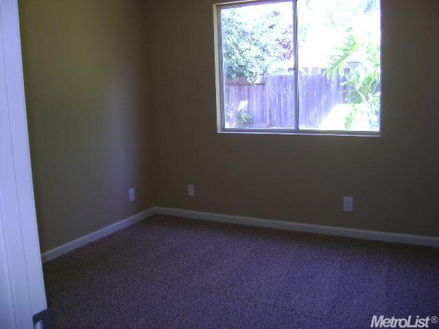 239 Lapwing Ln, Galt, CA 95632 photo 8