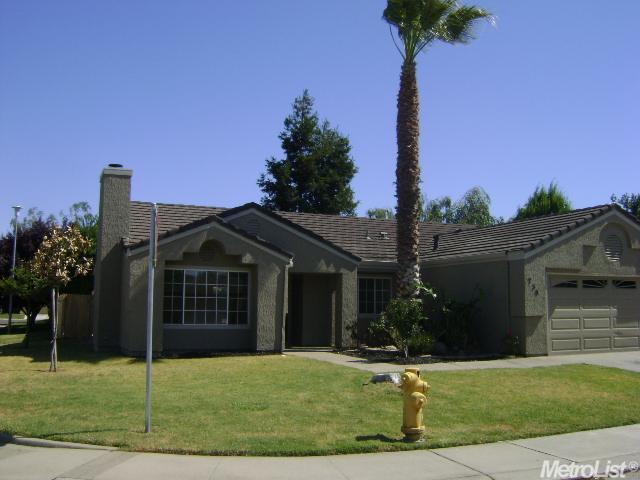 239 Lapwing Ln, Galt, CA 95632 photo 1