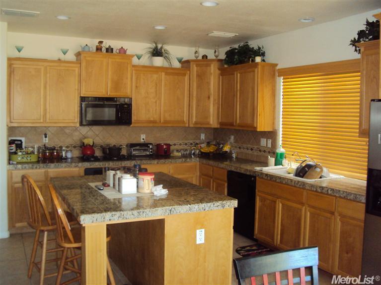 814 Round Hill Dr, Merced, CA 95348 photo 5