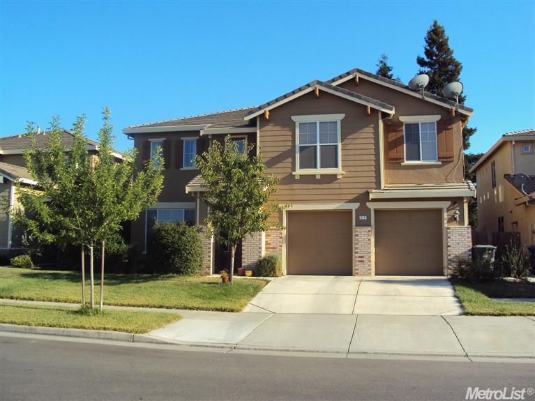 814 Round Hill Dr, Merced, CA 95348 photo 1