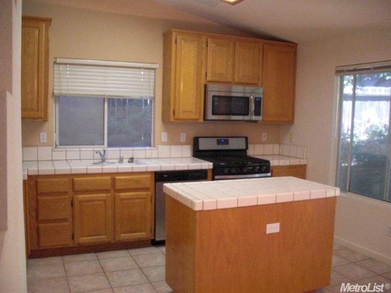 4735 Stuart St, Rocklin, CA 95765 photo 5