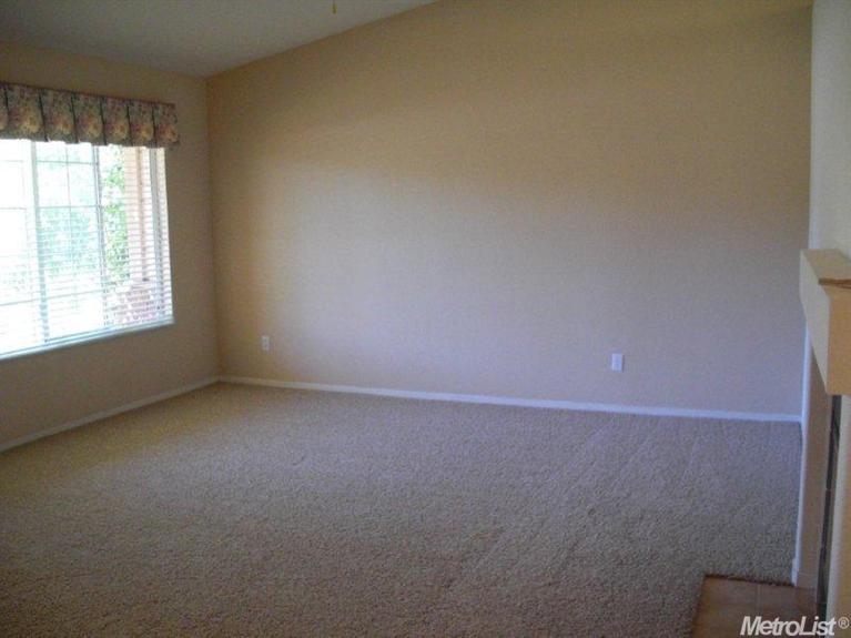 4735 Stuart St, Rocklin, CA 95765 photo 4