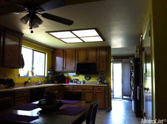 810 Liberty Ct, Tracy, CA 95376 photo 9