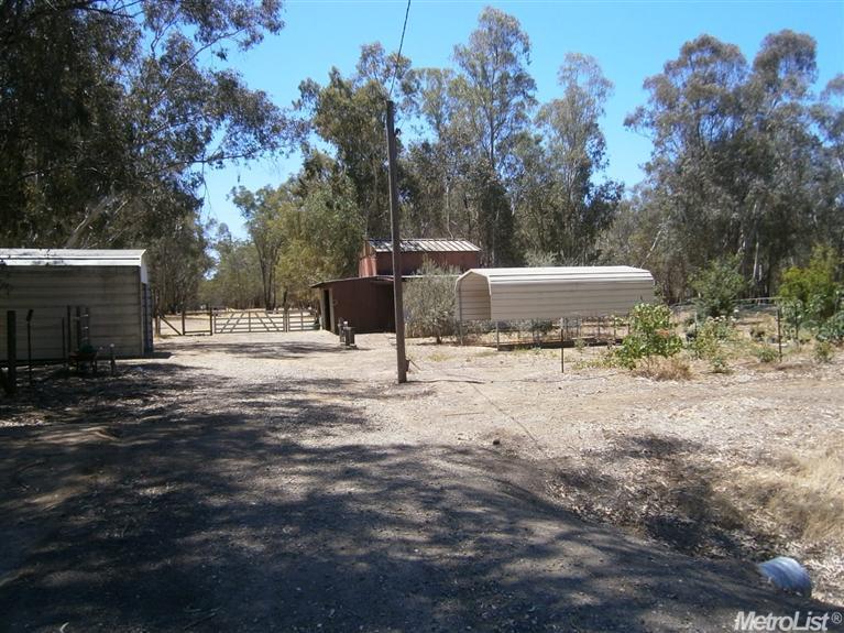 13410 Bennett Rd, Herald, CA 95638 photo 4