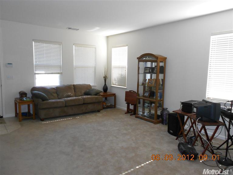 2316 Cimarron Hills Dr, Modesto, CA 95355 photo 3