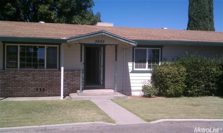 3043 Franklin Rd, Merced, CA 95348 photo 4