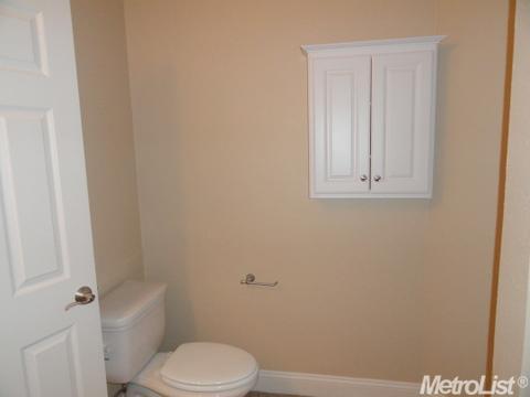 16959 Bellchase Rd, Lathrop, CA 95330 photo 7