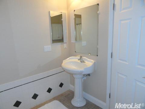 16959 Bellchase Rd, Lathrop, CA 95330 photo 6
