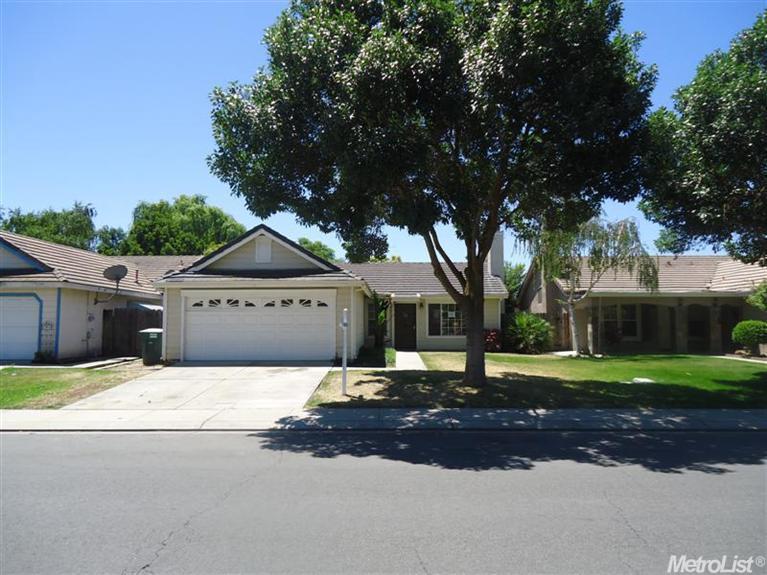 3620 Mechalys Way, Modesto, CA 95357 photo 3