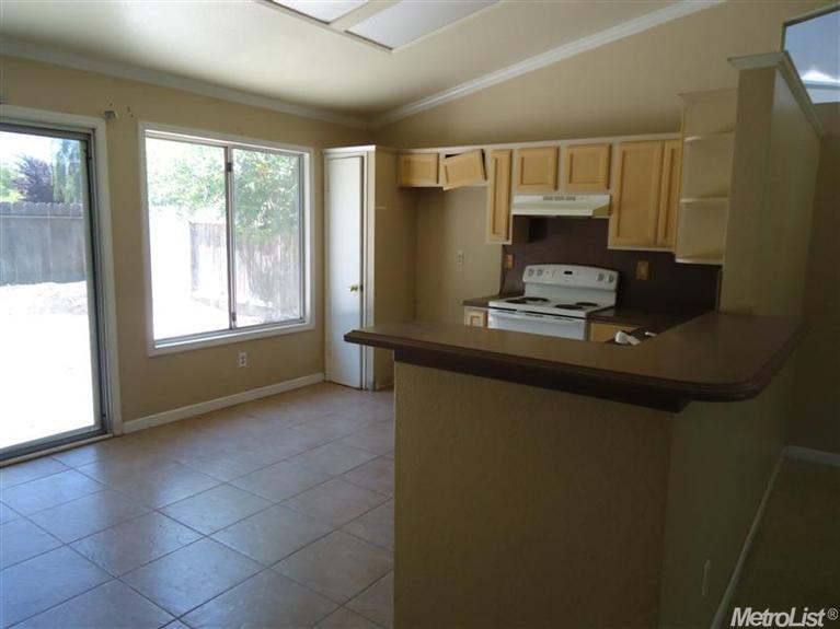 3620 Mechalys Way, Modesto, CA 95357 photo 10