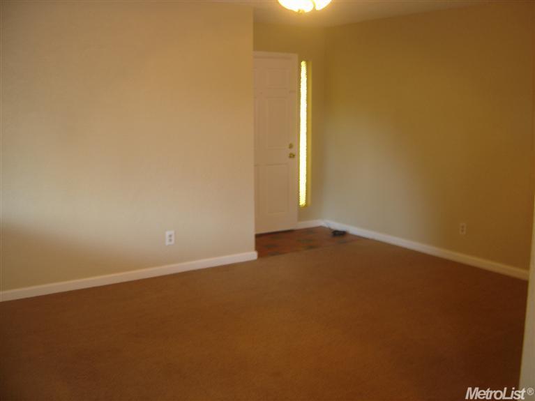 201 N Emerald Ave, Modesto, CA 95351 photo 8
