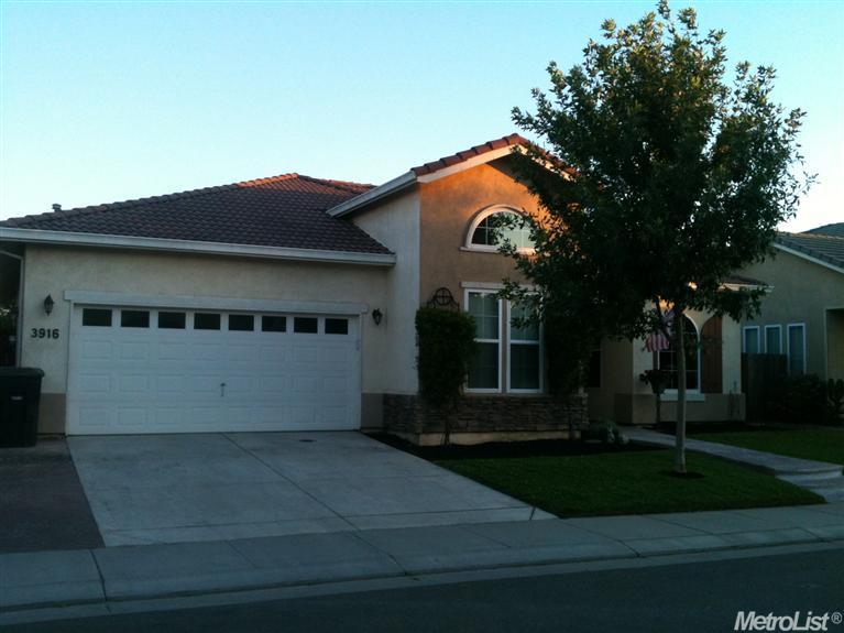 3916 Fallen Oak Dr, Modesto, CA 95355 photo 1