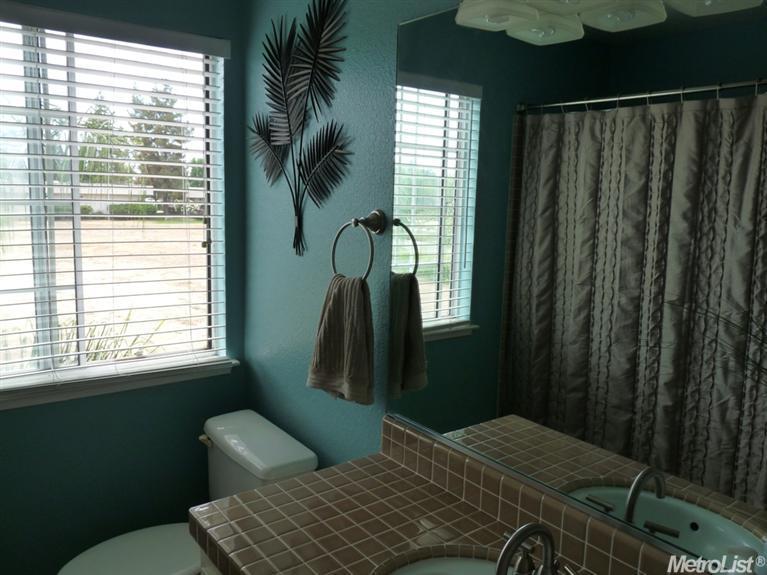 2424 Cochran Rd #8, Lodi, CA 95242 photo 8