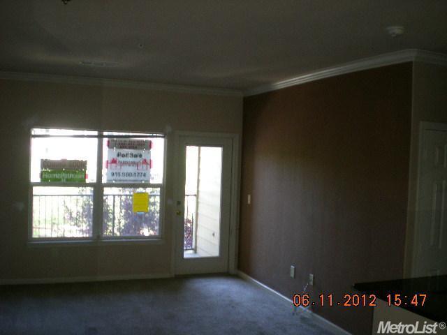 8434 Walerga Rd #126, Antelope, CA 95843 photo 3