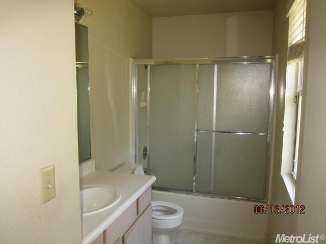 424 Melbourne Dr, Modesto, CA 95357 photo 7
