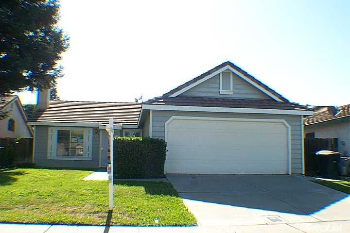 424 Melbourne Dr, Modesto, CA 95357 photo 1