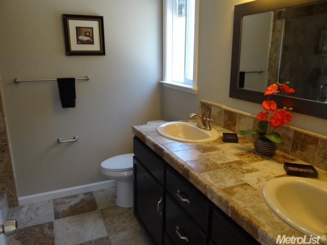3200 Kathy Ave, Modesto, CA 95355 photo 9