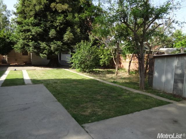 349 E Walnut St, Lodi, CA 95240 photo 18