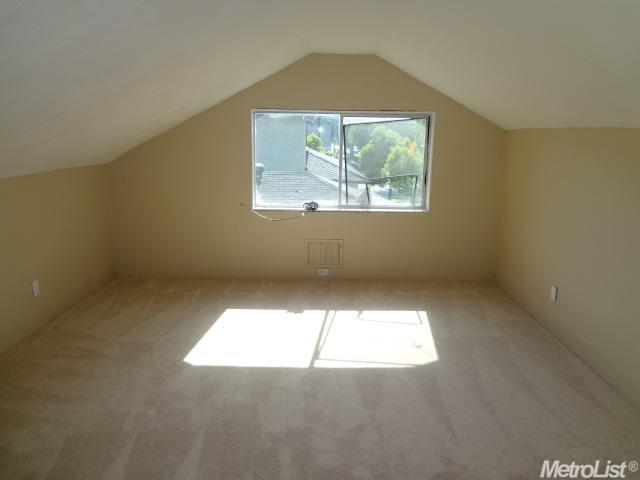 349 E Walnut St, Lodi, CA 95240 photo 15