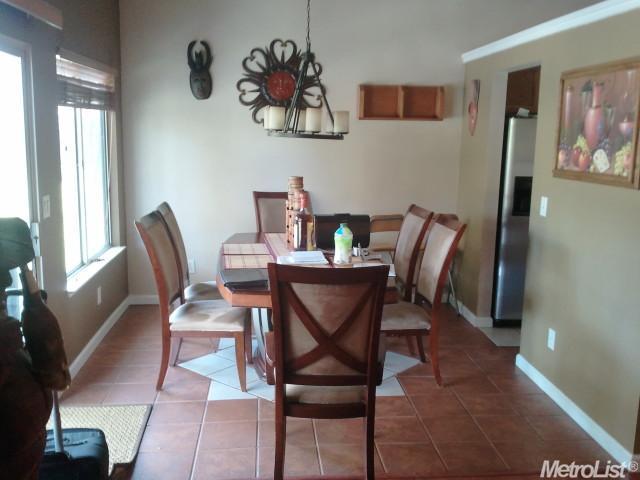 517 Westfield Pl, Patterson, CA 95363 photo 5