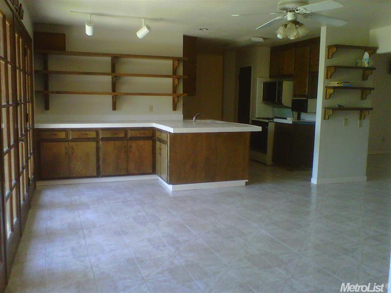660 Ashland Ave, Turlock, CA 95382 photo 7