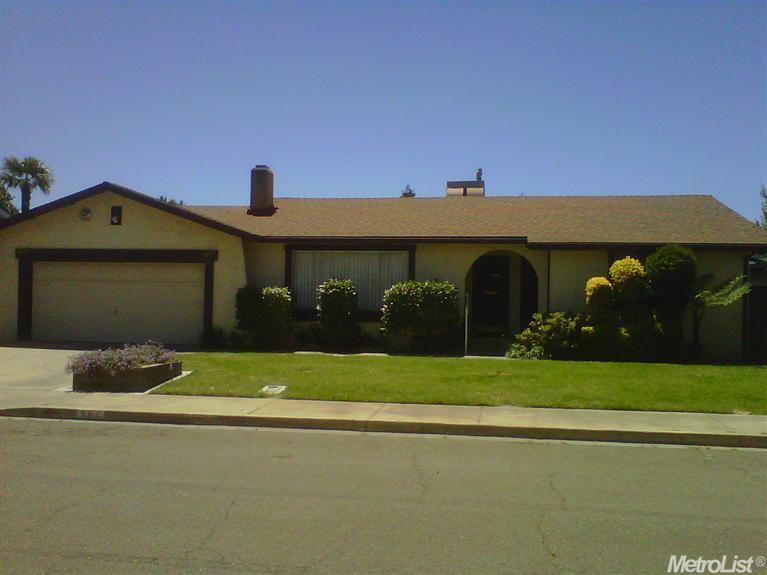 660 Ashland Ave, Turlock, CA 95382 photo 1