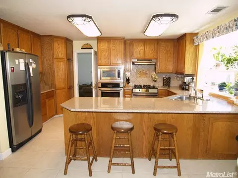 1018 Nancy Pl, Manteca, CA 95337 photo 8