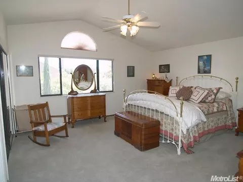 1018 Nancy Pl, Manteca, CA 95337 photo 13