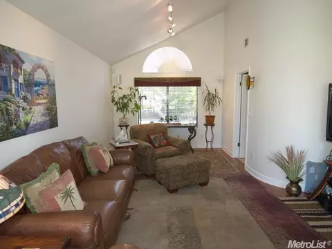 1018 Nancy Pl, Manteca, CA 95337 photo 7