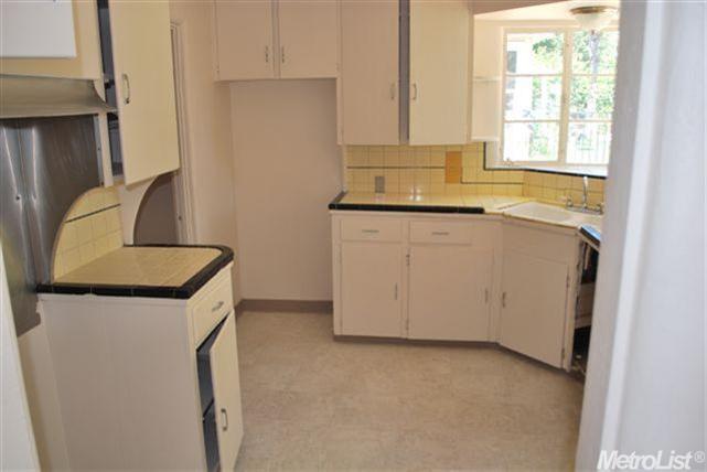 1217 Frankette Ave, Modesto, CA 95351 photo 3