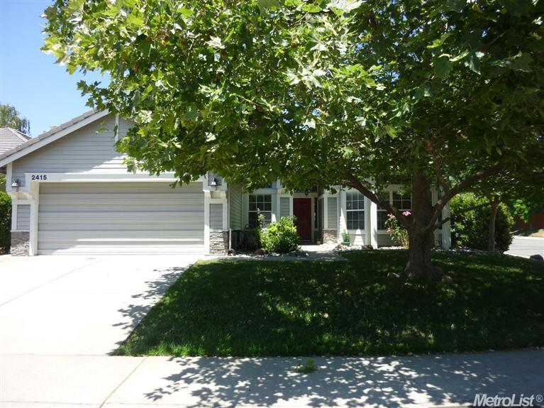 2415 Stefanie Dr, Rocklin, CA 95765 photo 2