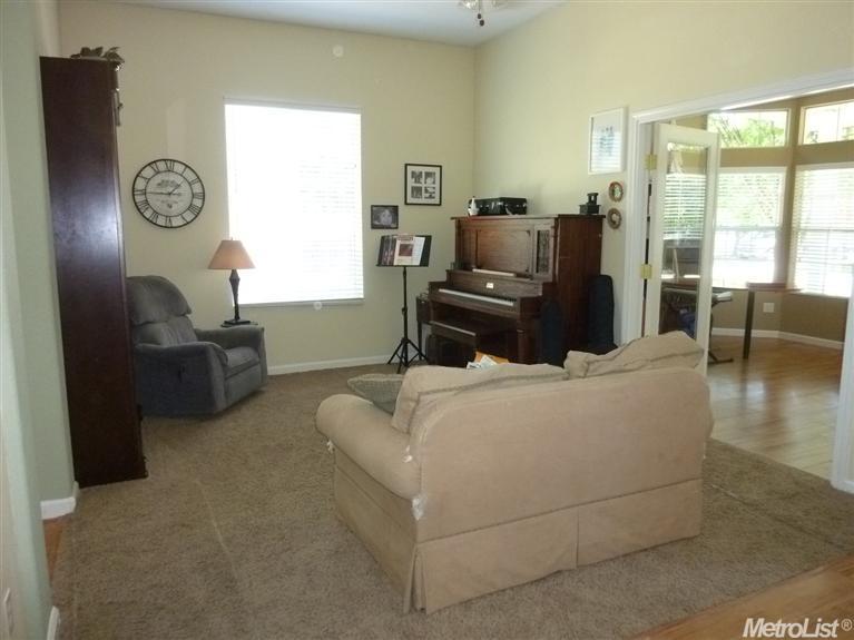 2415 Stefanie Dr, Rocklin, CA 95765 photo 5