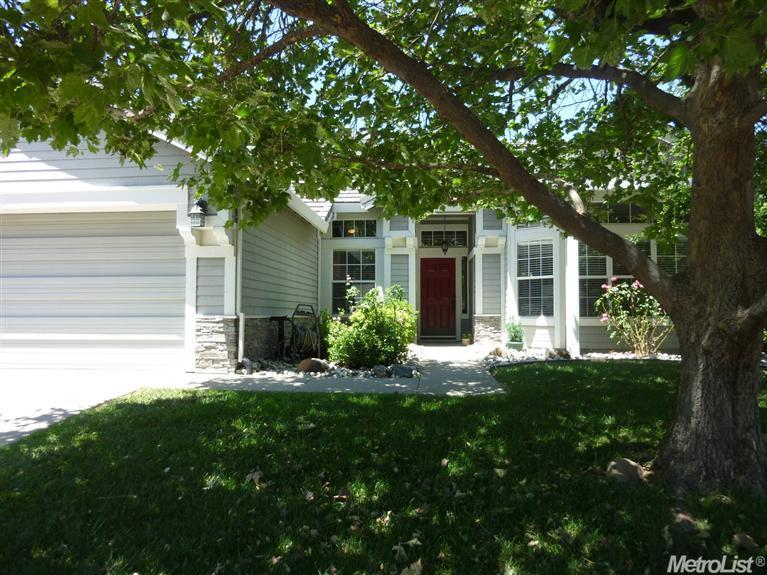 2415 Stefanie Dr, Rocklin, CA 95765 photo 3