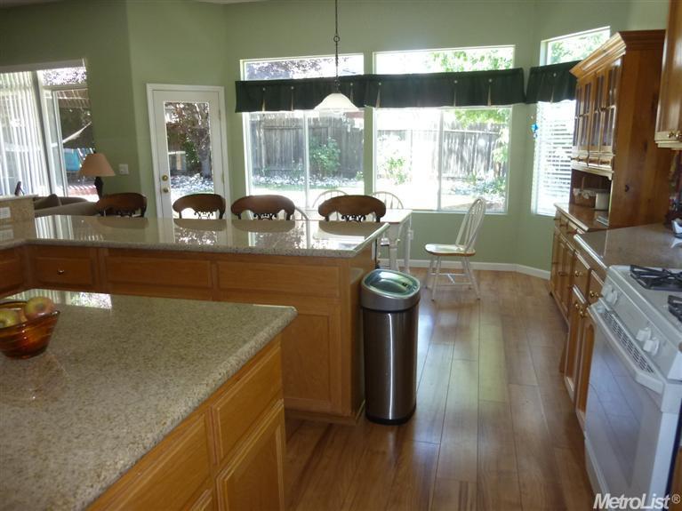 2415 Stefanie Dr, Rocklin, CA 95765 photo 9