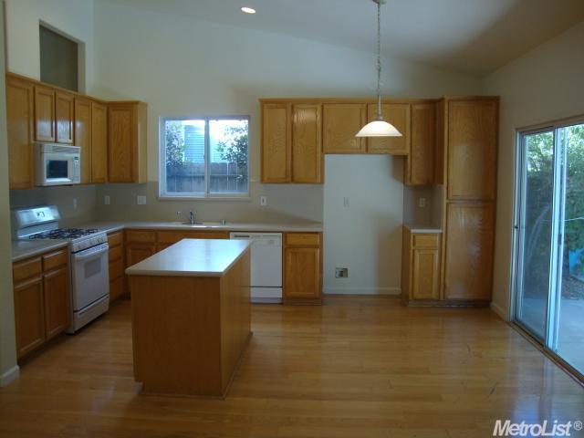 5609 Gateway Dr, Salida, CA 95368 photo 4