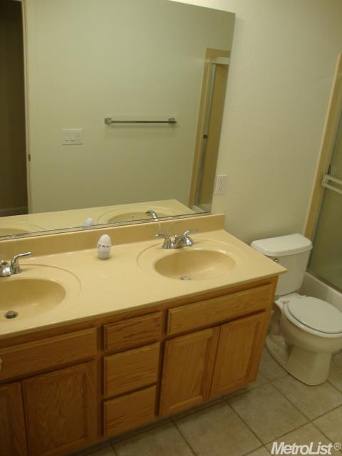 5609 Gateway Dr, Salida, CA 95368 photo 5