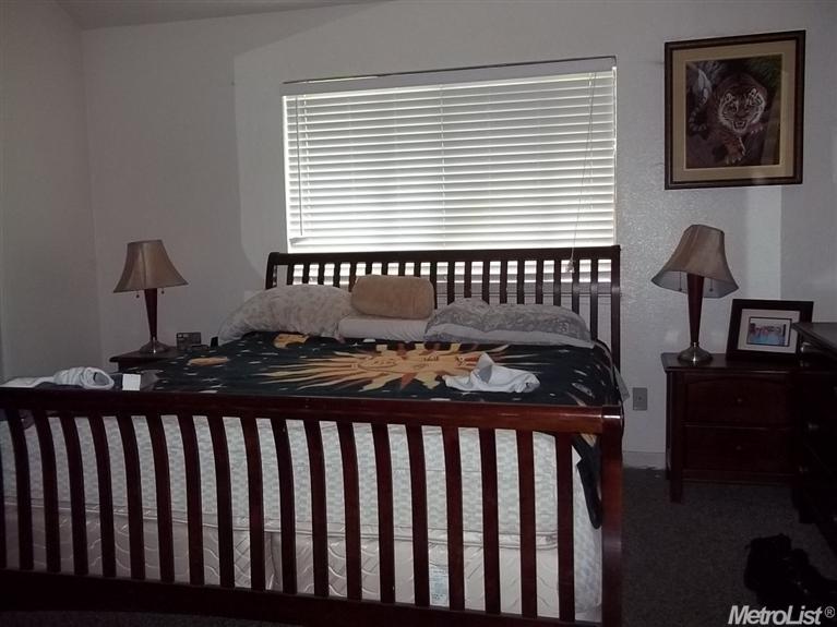 828 Palmilla Dr, Modesto, CA 95356 photo 5