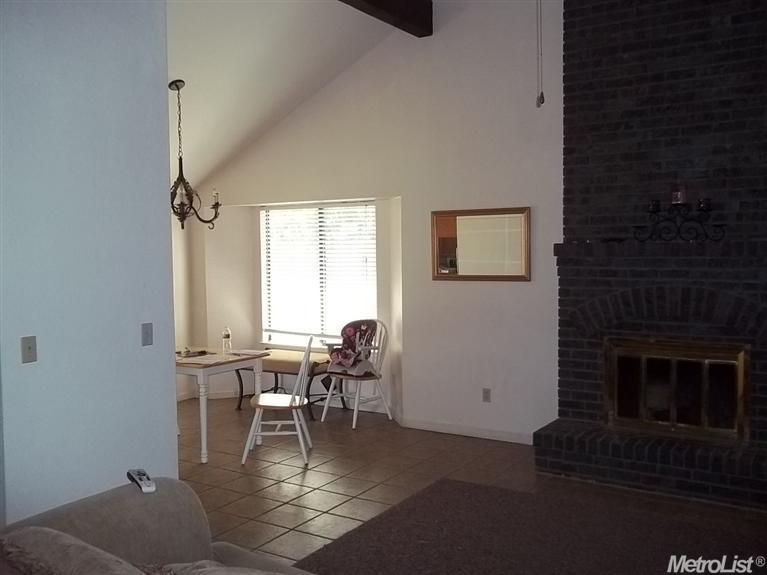 828 Palmilla Dr, Modesto, CA 95356 photo 3