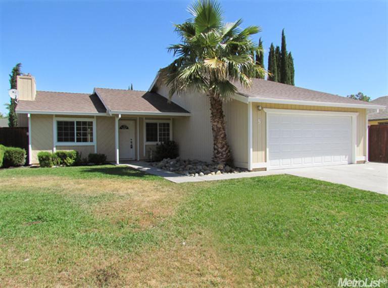 5 Lesbos Ct, Sacramento, CA 95823 photo 1