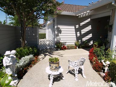 2217 Camborne Dr, Modesto, CA 95356 photo 2