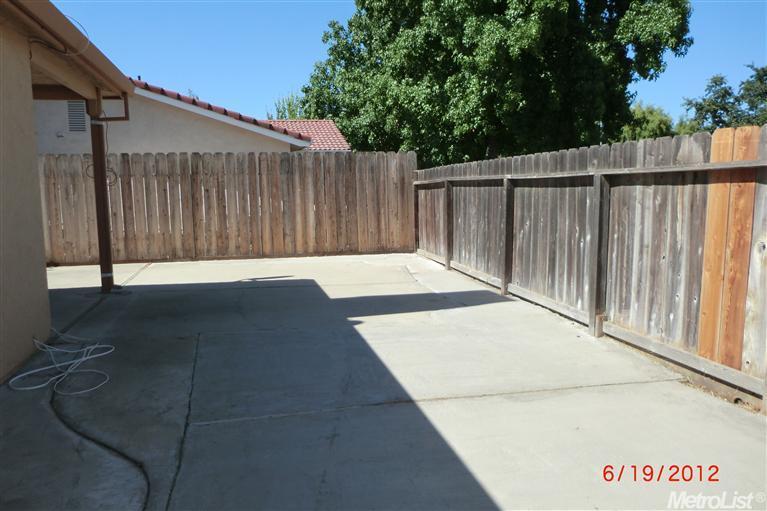 825 Pennington Pl, Modesto, CA 95356 photo 10