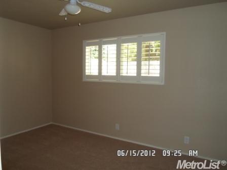 2412 Corbin Ln, Lodi, CA 95242 photo 3