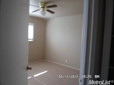 2412 Corbin Ln, Lodi, CA 95242 photo 7