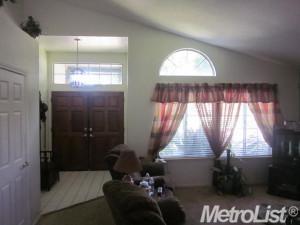 340 E 3rd St, Tracy, CA 95376 photo 2