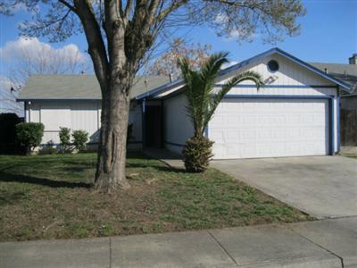3104 Crownview Dr, Ceres, CA 95307 photo 1