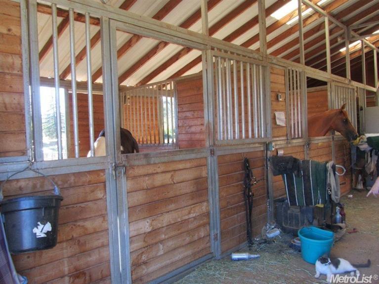 2855 Paymaster Trl, Cool, CA 95614 photo 2